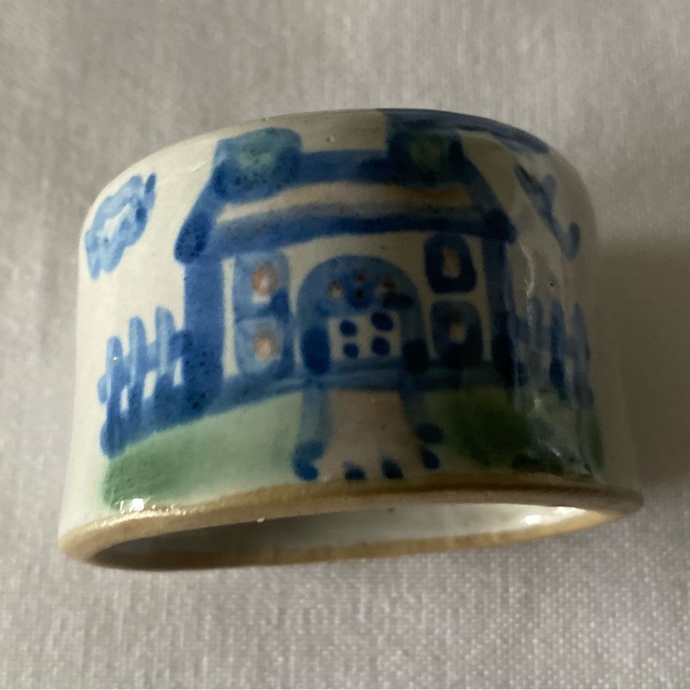 Vintage EUC M.A. Hadley Pottery Napkin Ring with Country Farm House Motif Signed